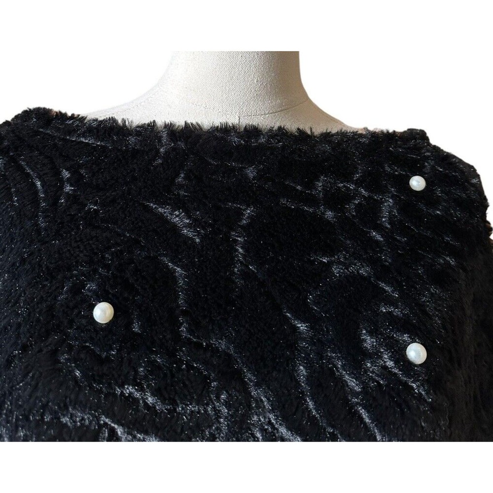 Jet Black Faux Fur Poncho Scarf White Pearls One Size Elegant Cozy Warm - Picture 2 of 9